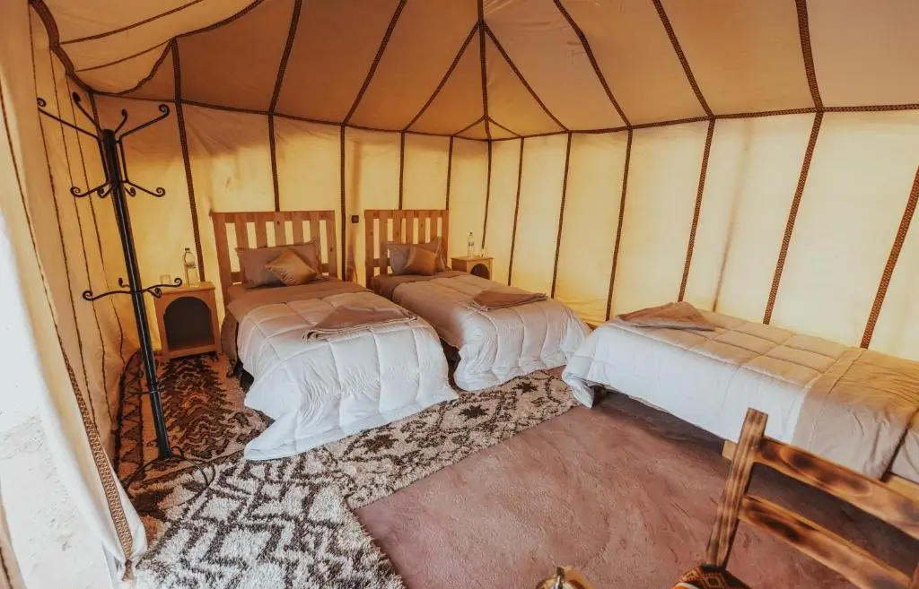 golden sands desert camp in zagora